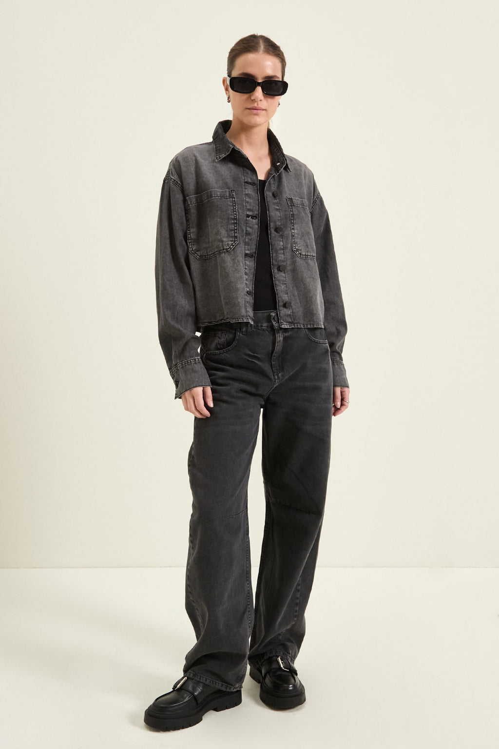 Camisa Crop Denim Black