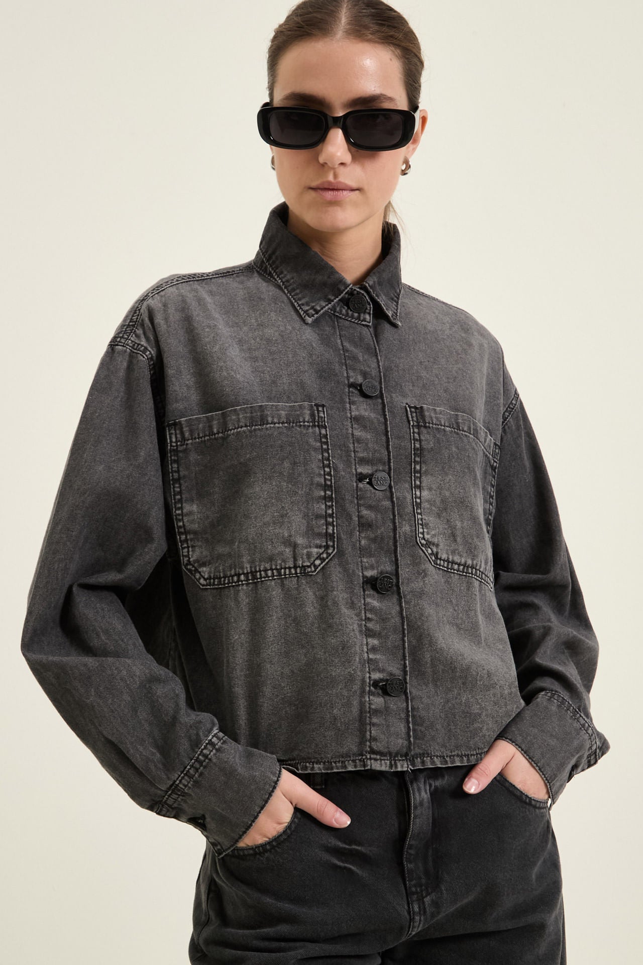 Camisa Crop Denim Black