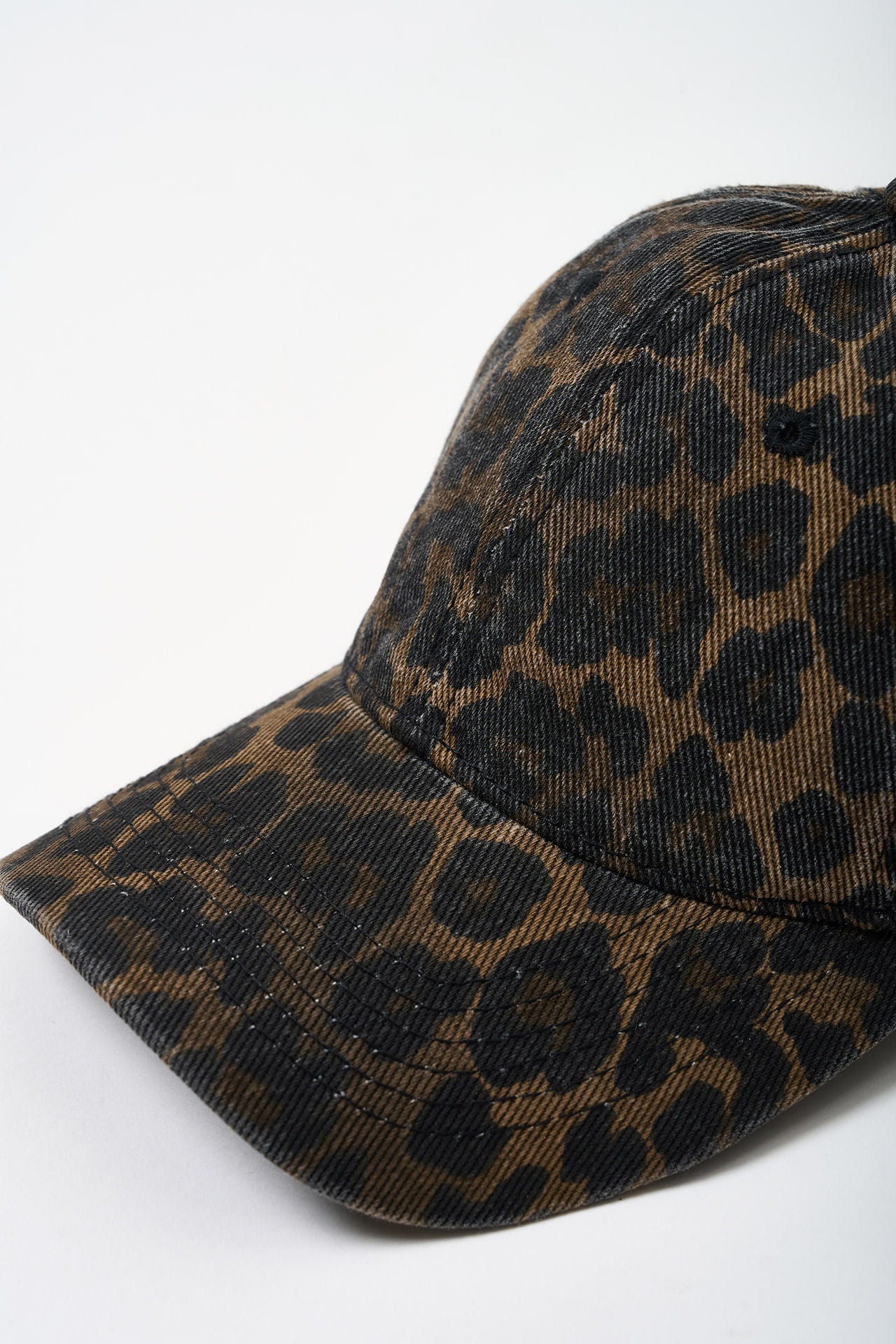 Gorra Parda Print