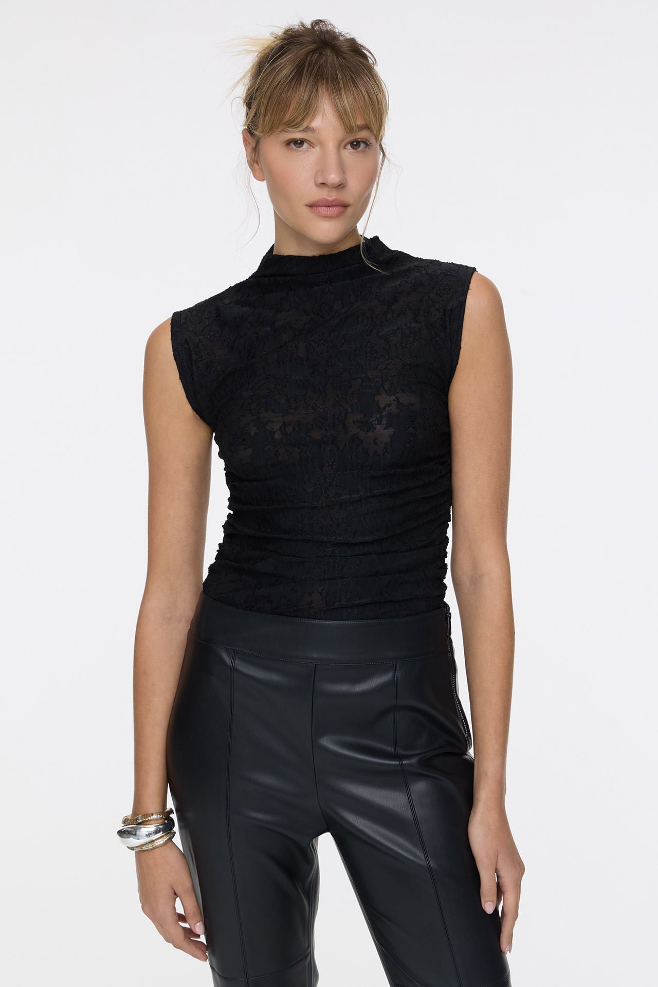 Musculosa Amalia