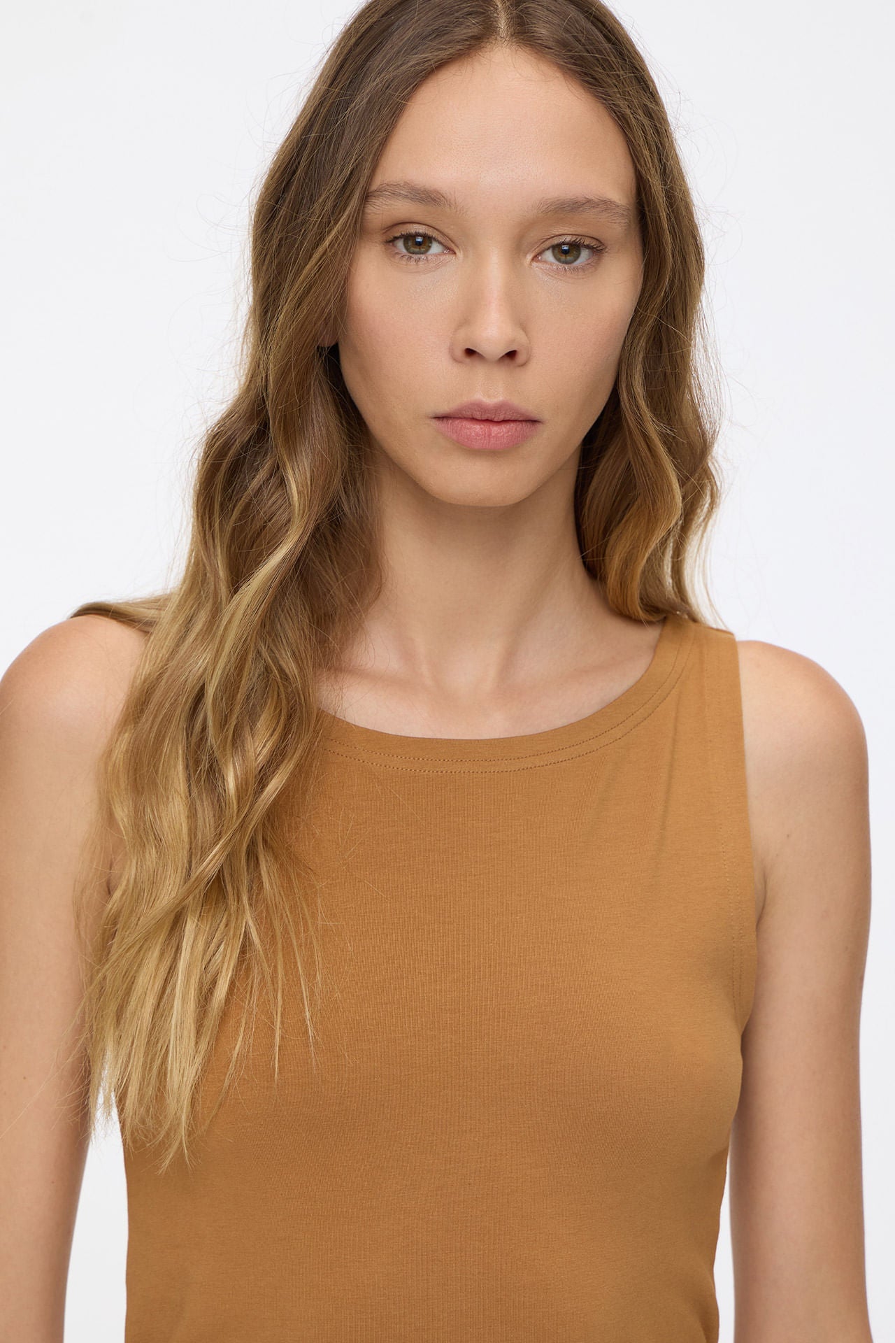 Musculosa Nina