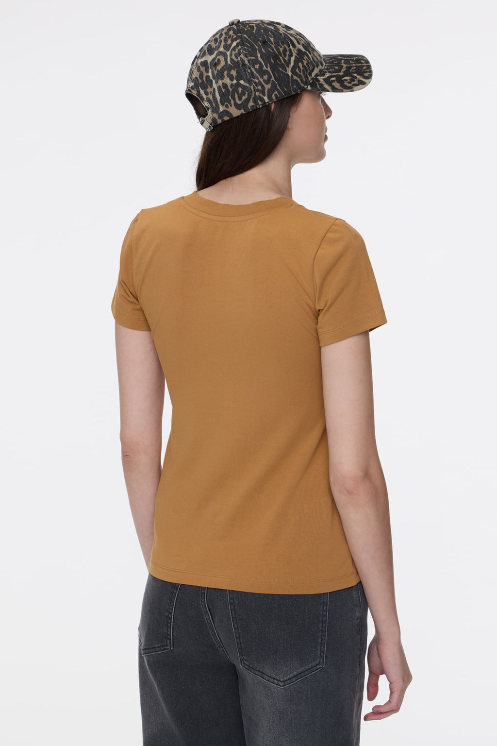 Remera Ariana