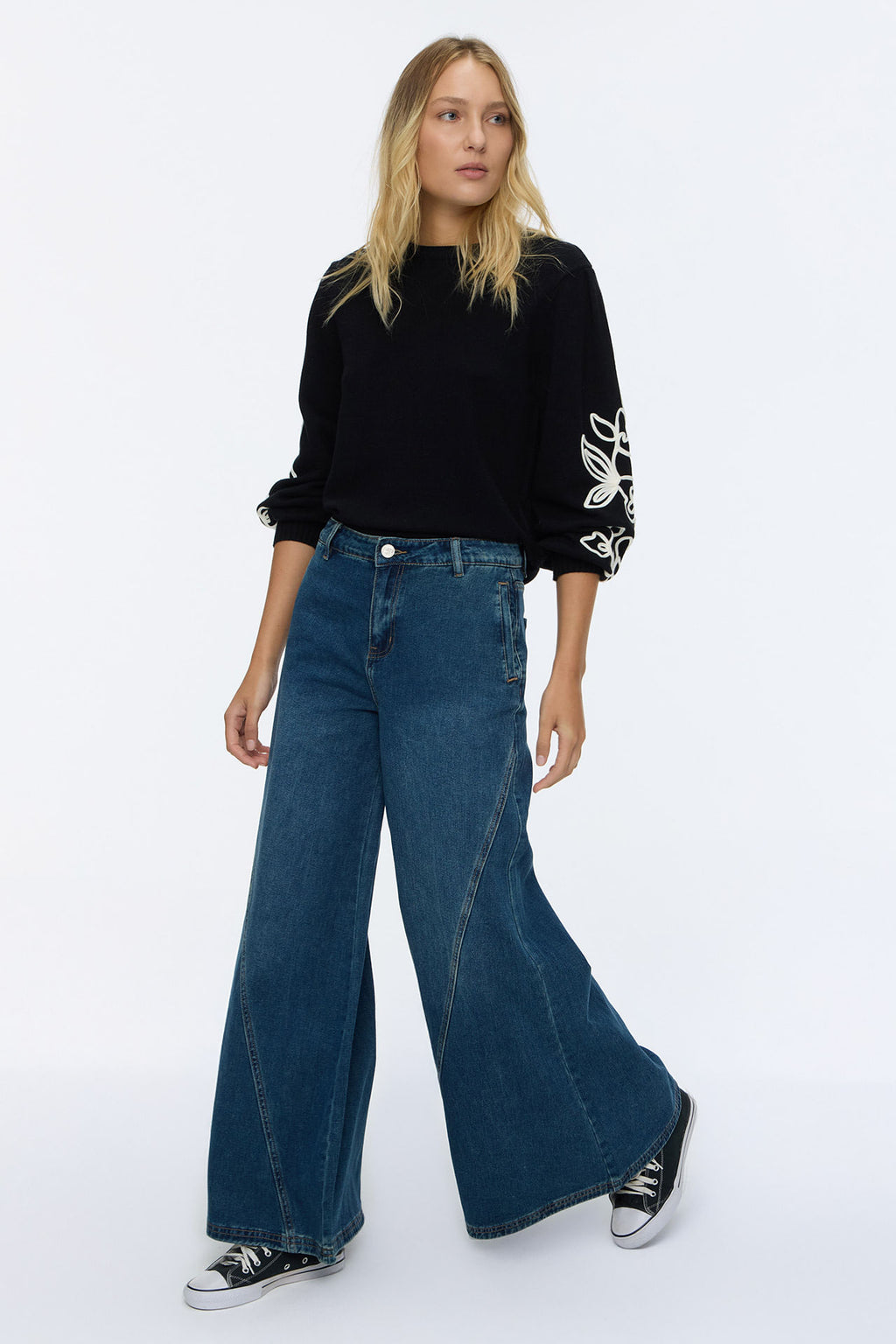 Wide Gash Dark Blue