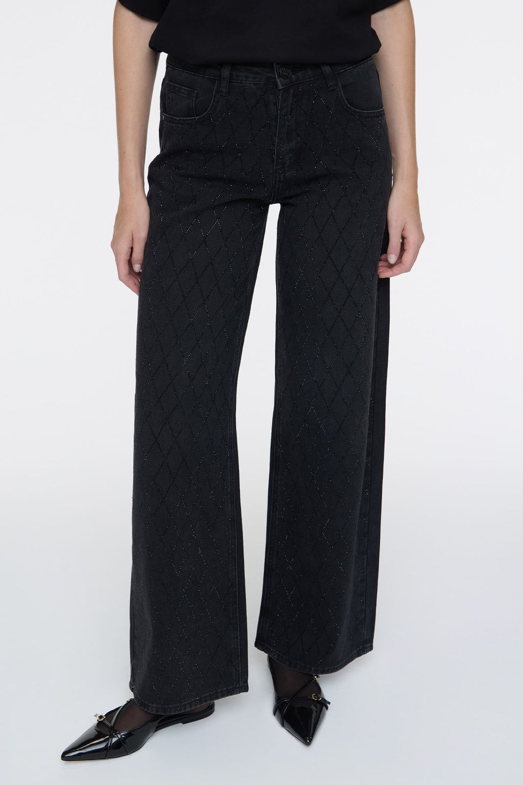 Wide Rombos Black