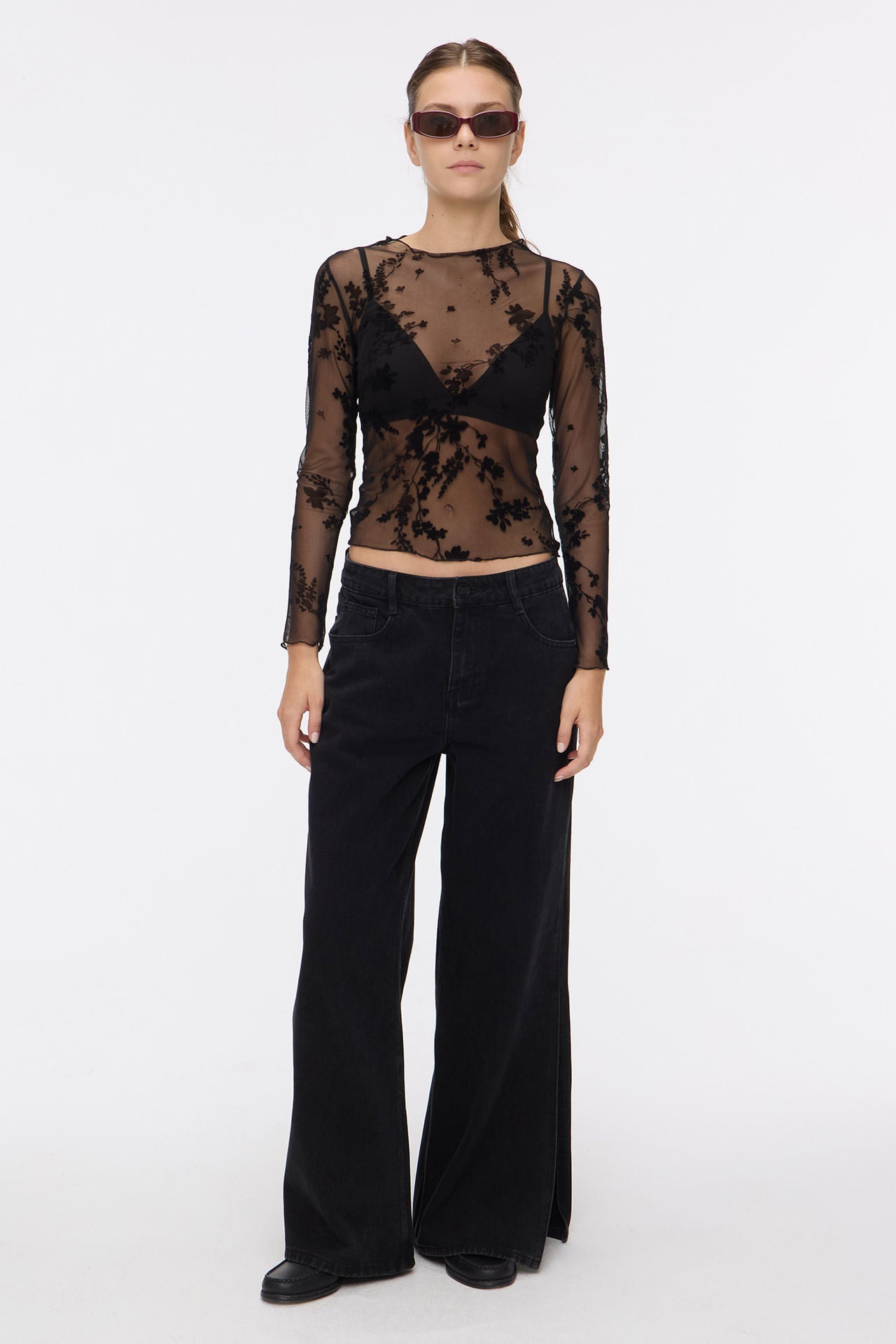 Wide Slit Black