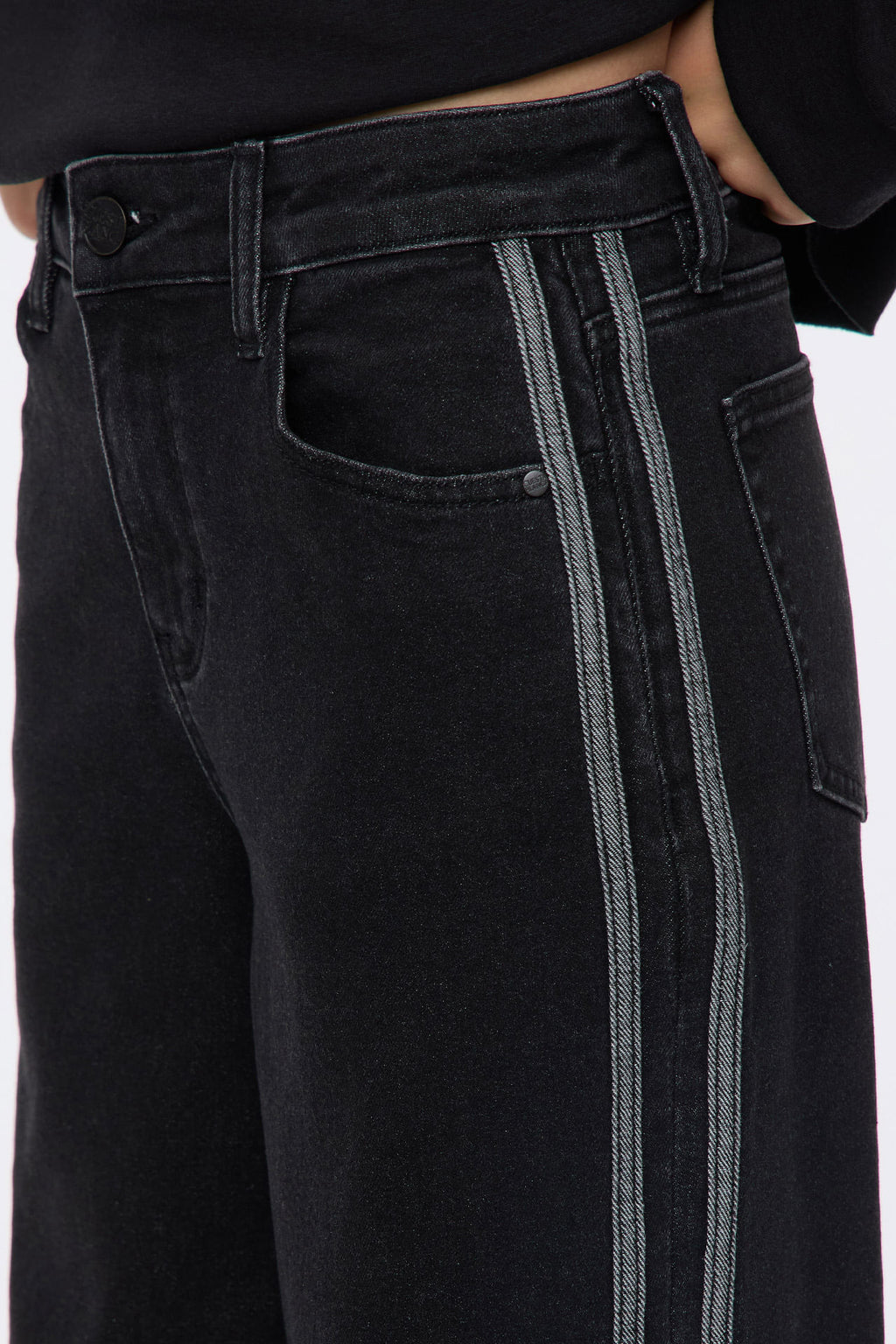 Wide Stripes Black